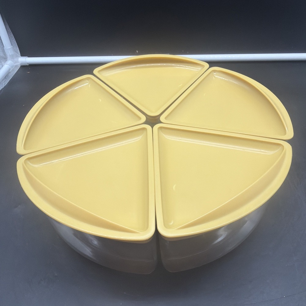 Rubbermaid Party Plan Lazy Susan Containers Vtg Retro Grannycore Picnic Gameday